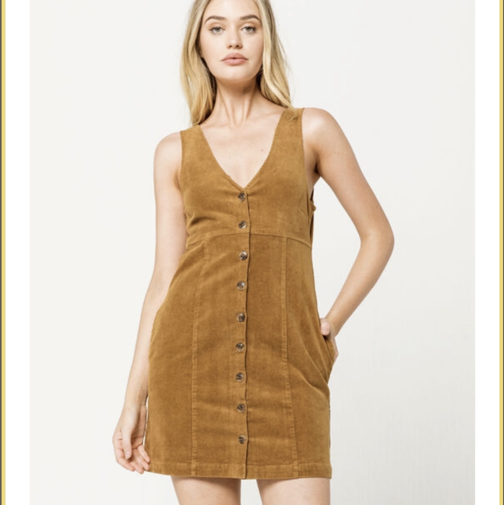 O'Neill Ridgemont Corduroy Dress. Size M. EUC.